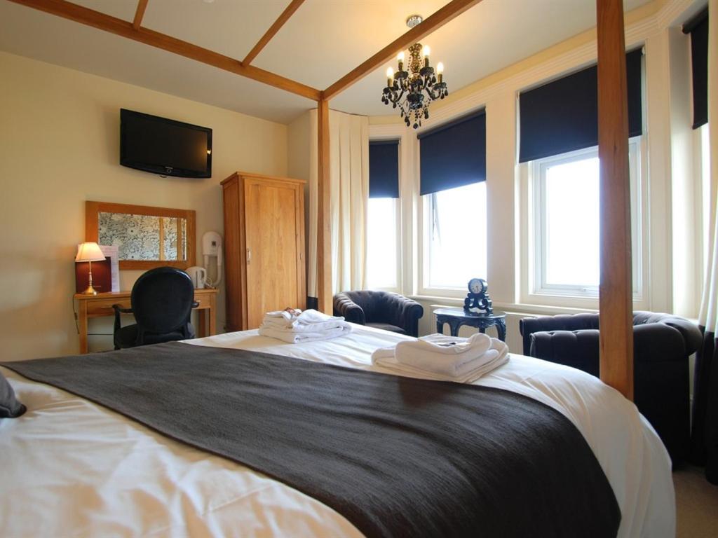 The Gladstone Hotel Conwy Luaran gambar